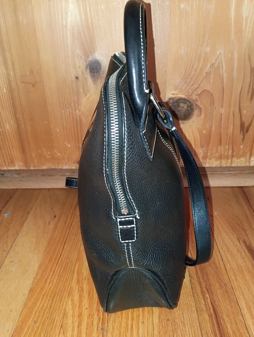Dooney And Bourke All Weather Leather Backpack - Picture 4 of 12